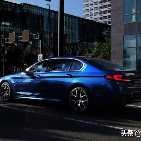 无畏最新版本,决策资料解释定义_尊享款_v9.279